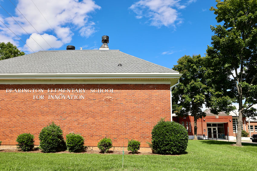 Dearington Elementary School exterior